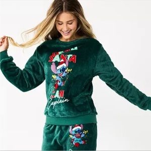 Disney Fleece Stitch Holiday Pajama Top Size XS Women’s. Like new condition